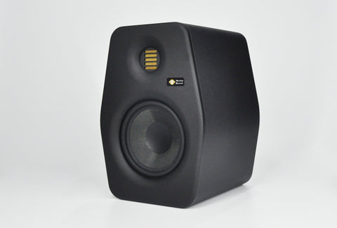 Baboon 6 – active studio monitor in black